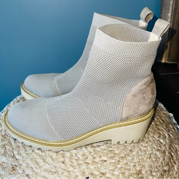 Nicole Miller Lele Lug Platform Wedge Boots - Picture 3 of 7